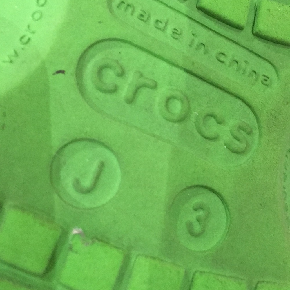 ⛔️REDUCED⛔️ Crocs Shoes - Picture 8 of 8